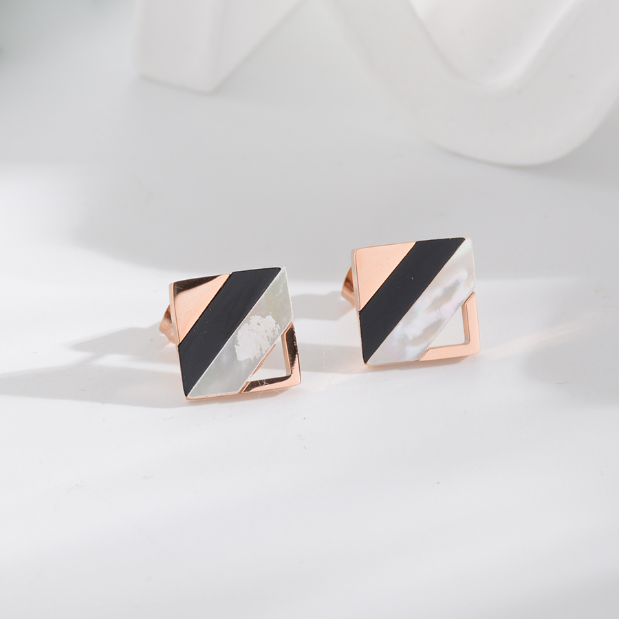 European, American and Korean fashion stud earrings, trendy white mud diamond earrings that do not fade easily, titanium steel rose gold earrings, women's striped accessories, versatile Item Picture