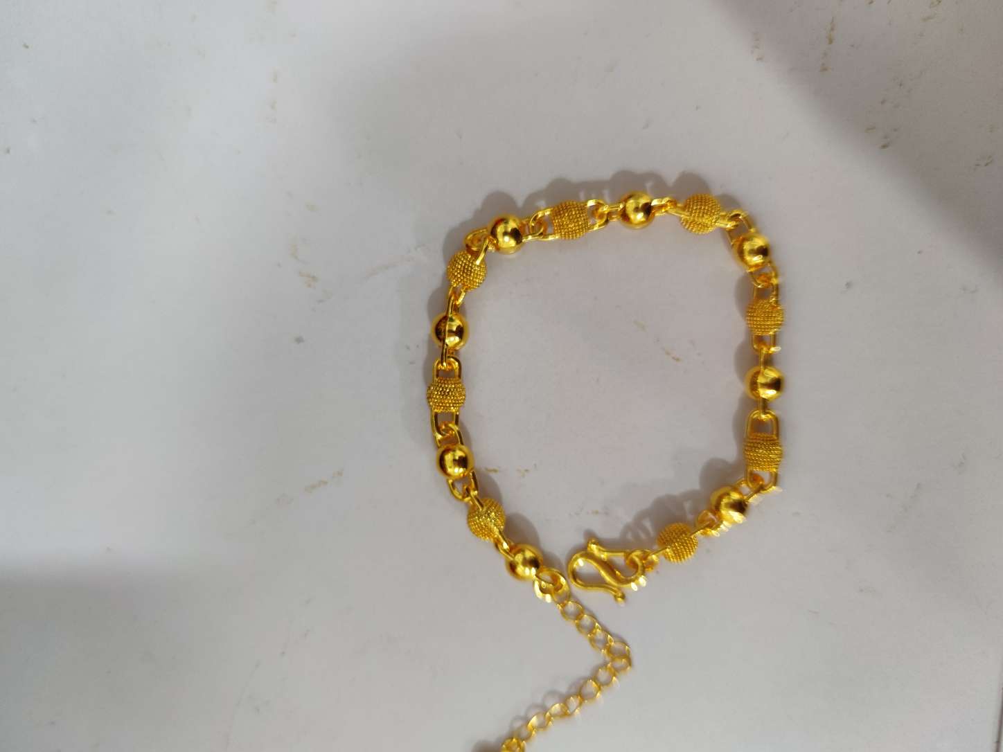 镀金保色流行时尚珠子手链    金饰精品多款首饰时尚百搭女款项链手链耳钉配饰礼品