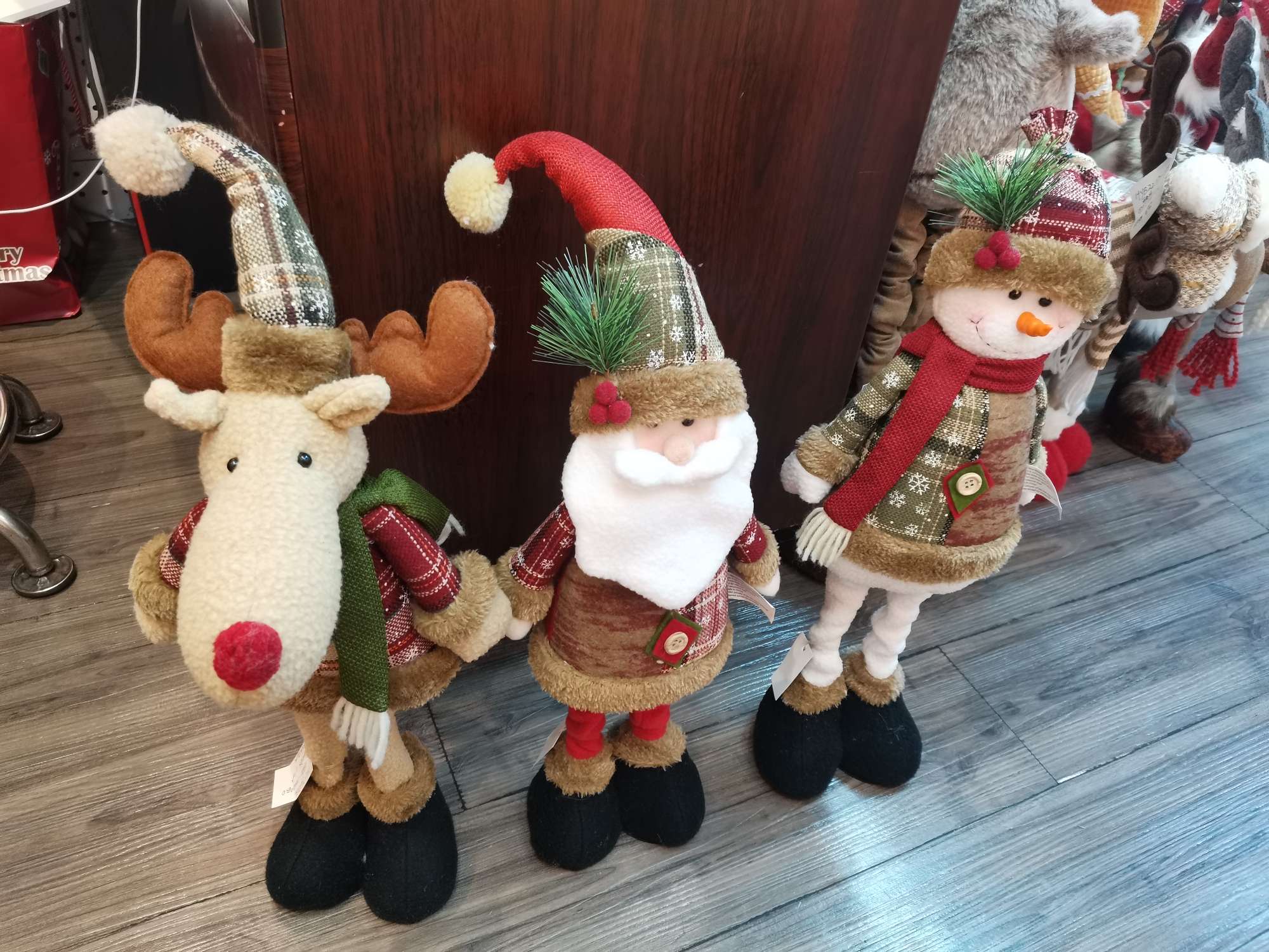 其他材质工艺品实物图