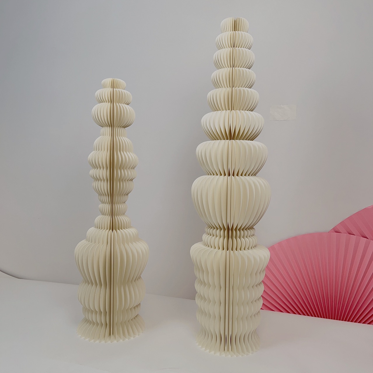 Cactus organ paper art ornaments, exhibition decoration, origami display stand, balloon party, baby banquet, wedding dessert props details Picture