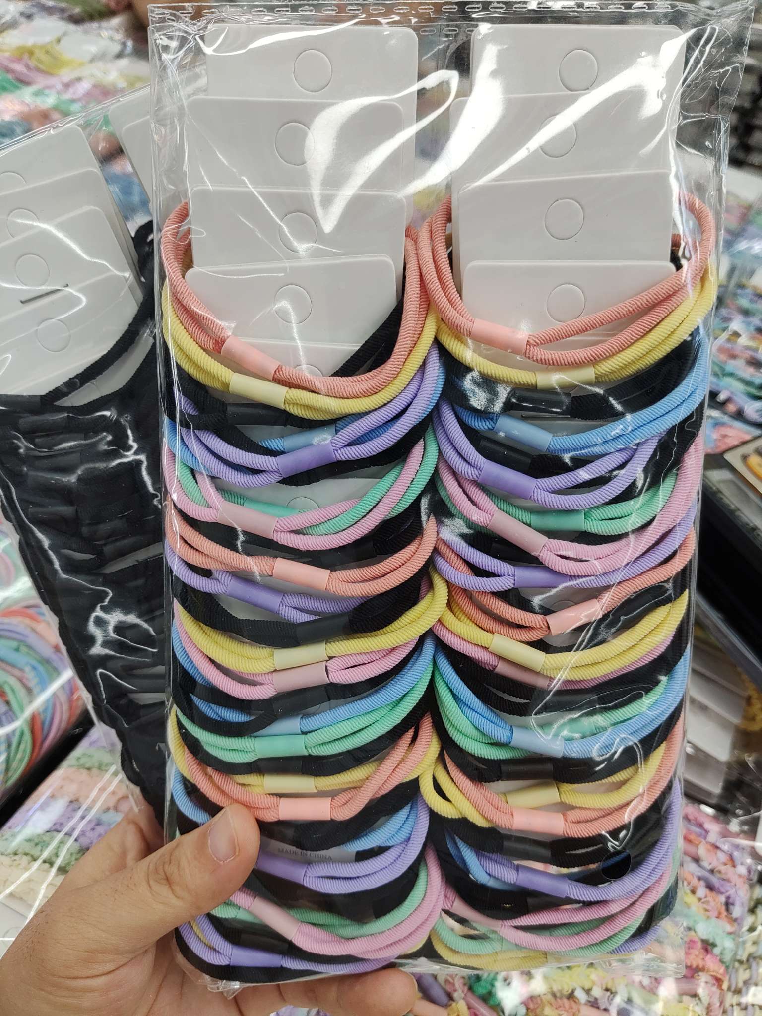 时尚发圈基础发圈头绳头饰发饰品简约百搭学生发圈素圈潮流款成人用品西布伦发布新款头绳饰品头绳饰品发圈网络爆款皮筋 头绳饰品白底实物图