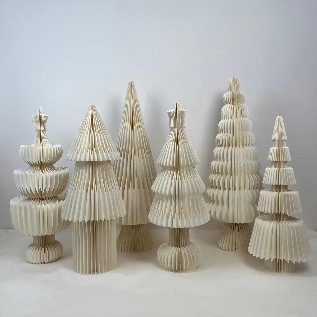 White simple Christmas tree 🎄 ornaments, shopping mall, indoor living room, store, paper home decoration