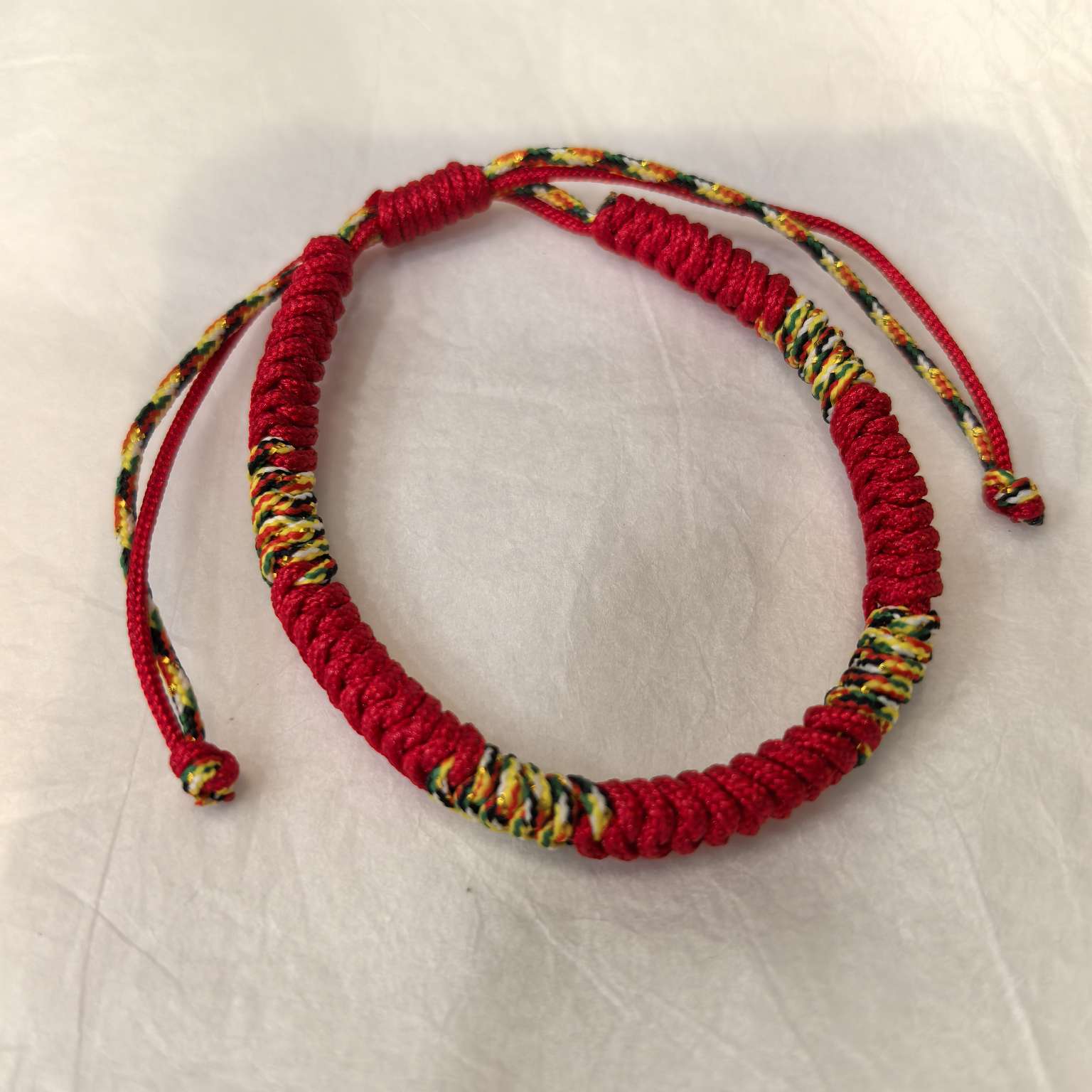 Wholesale of hand-woven rope, diamond knot, men's and women's jewelry and gifts detail image 4