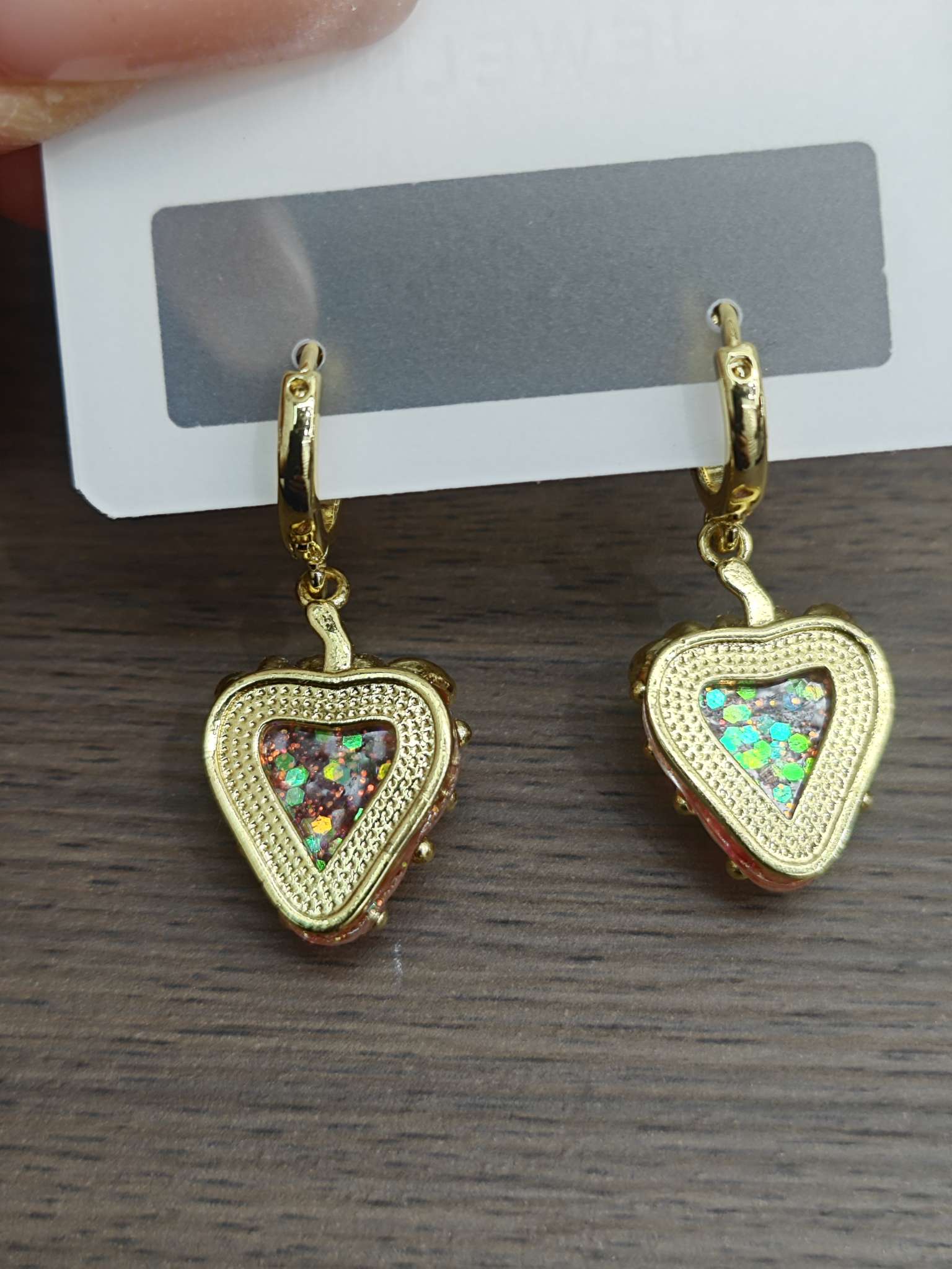 时尚草莓耳环耳饰锆石耳扣耳环简约气质百搭耳饰品女款细节图