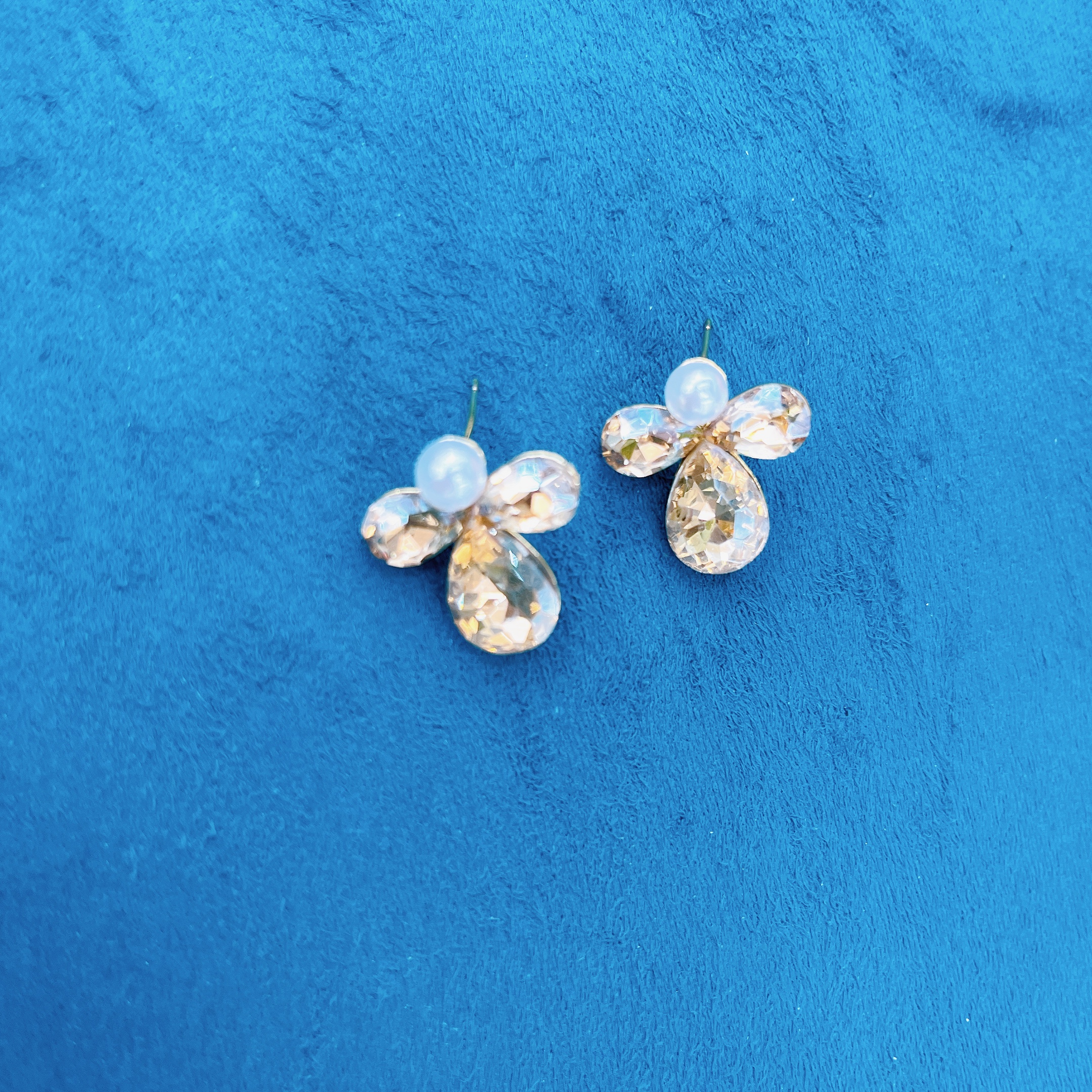 饰品/耳饰/珍珠耳环/耳环/烧焊锆石耳环产品图