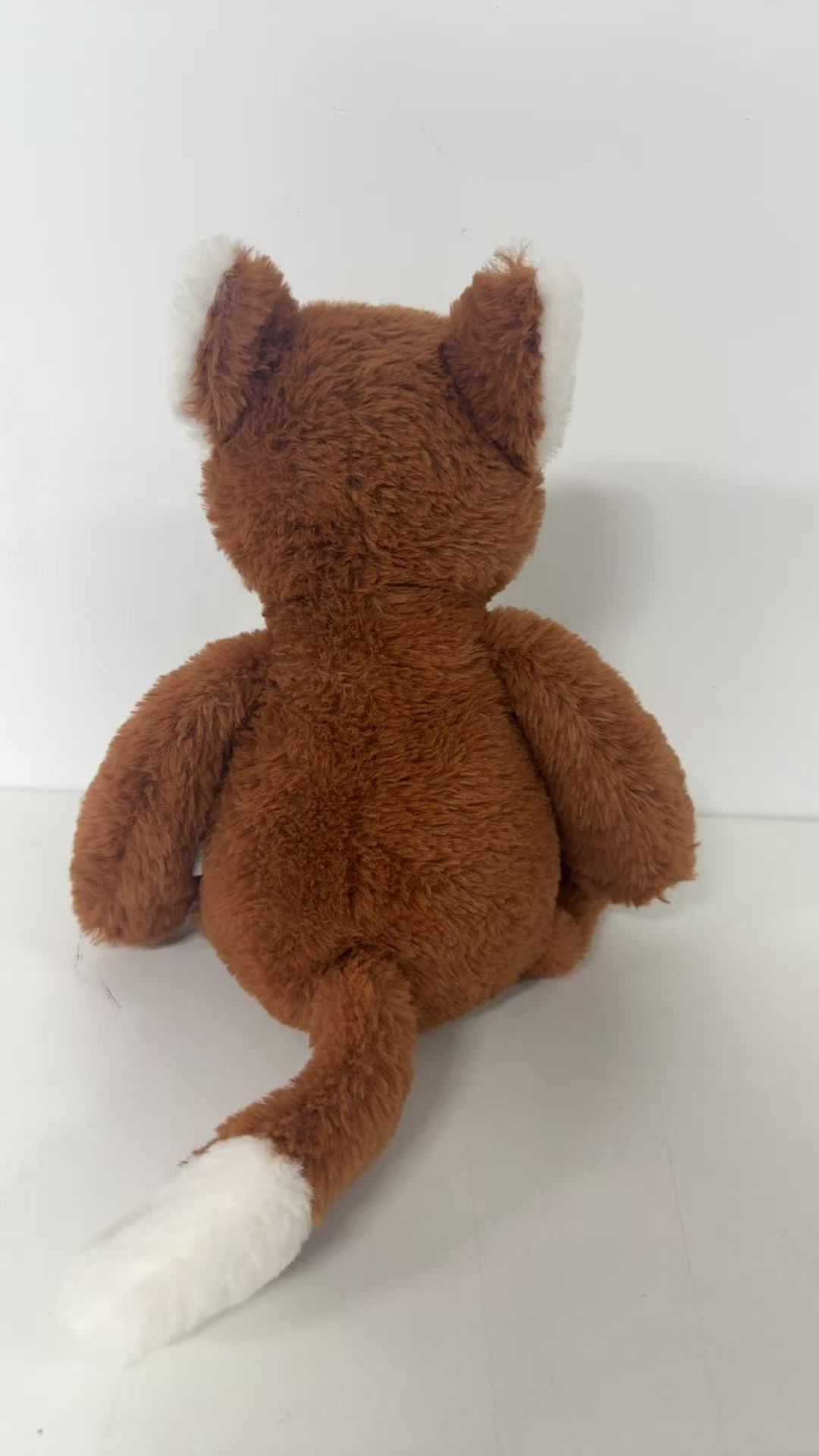 Cross-border jellycat dolls with three complete labels, Sun, Barcelona bear cub, Flying Dragon plush figurines wholesale gifts details Picture
