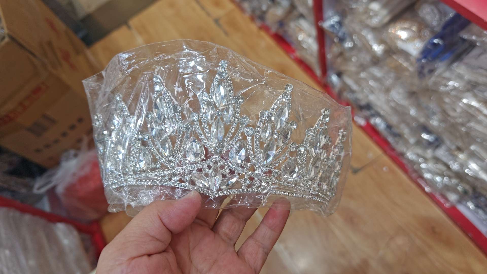 Bride's accessories: Crown, crown Item Picture