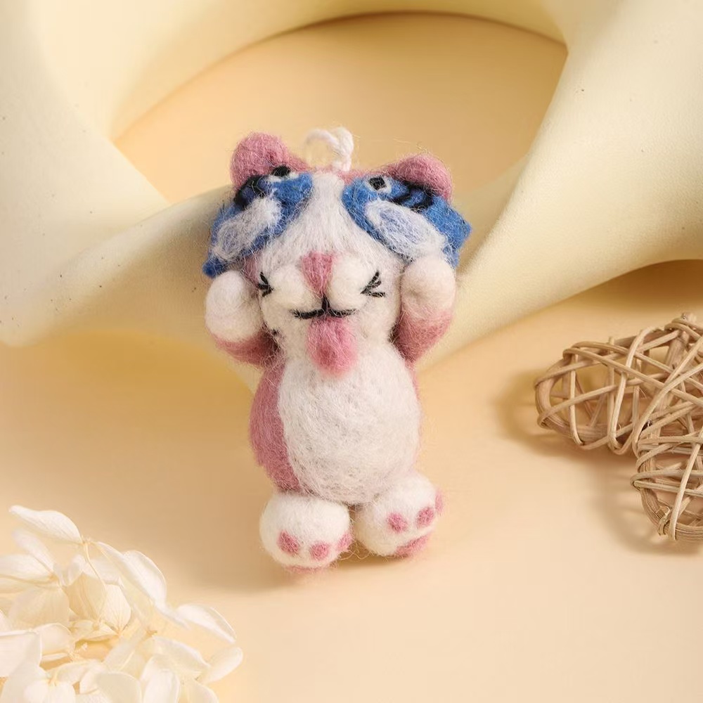 Lucifer Nepalese wool felt pendants, cute plush pendants, car keychain pendants, bag pendants details Picture