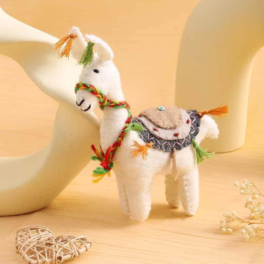 Nepalese handmade wool felt small animal cartoon backpack pendant details Picture