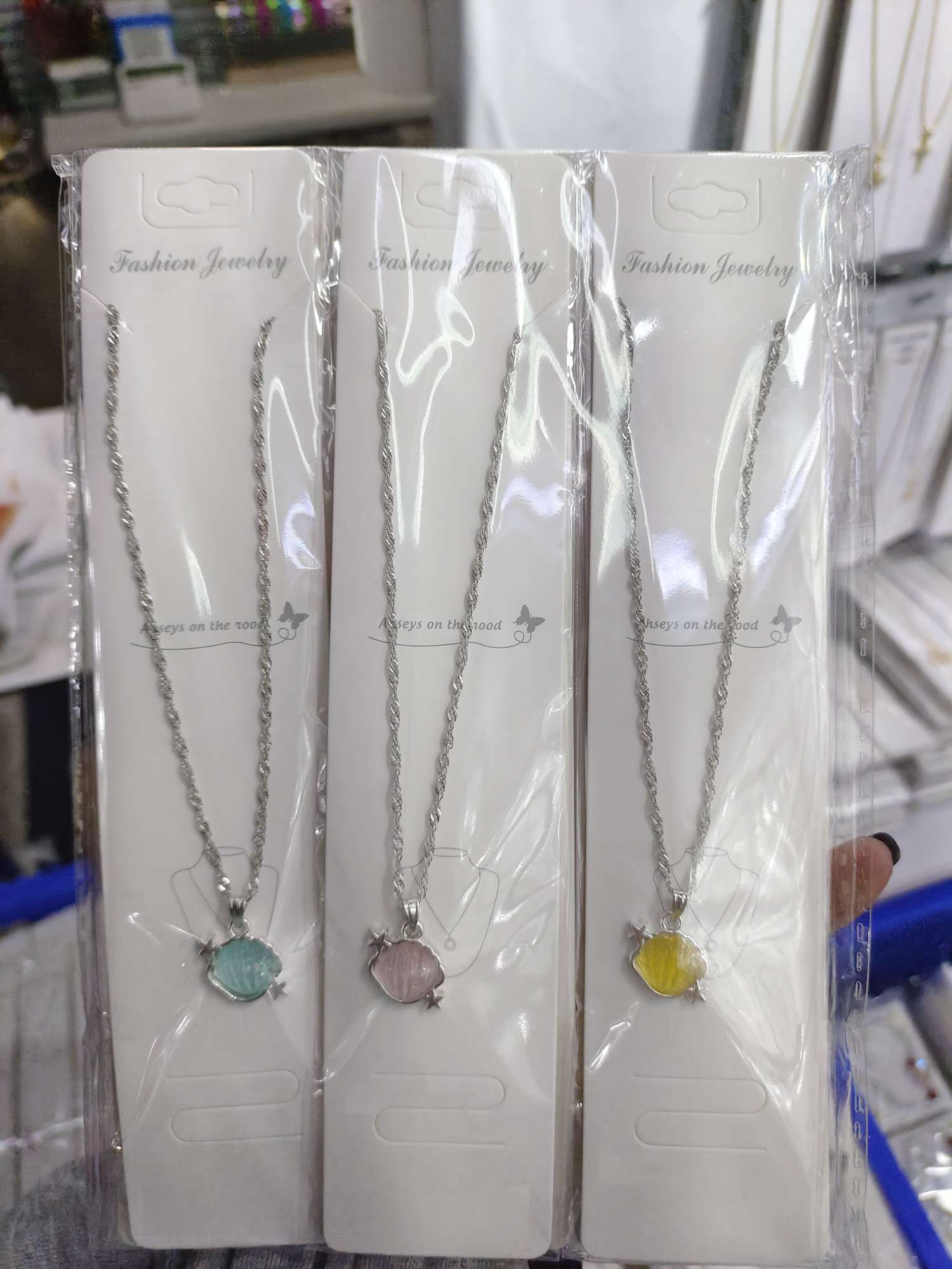 进口沙金古巴链项链酒杯款饰品大号时尚潮流进口饰品精品白底实物图