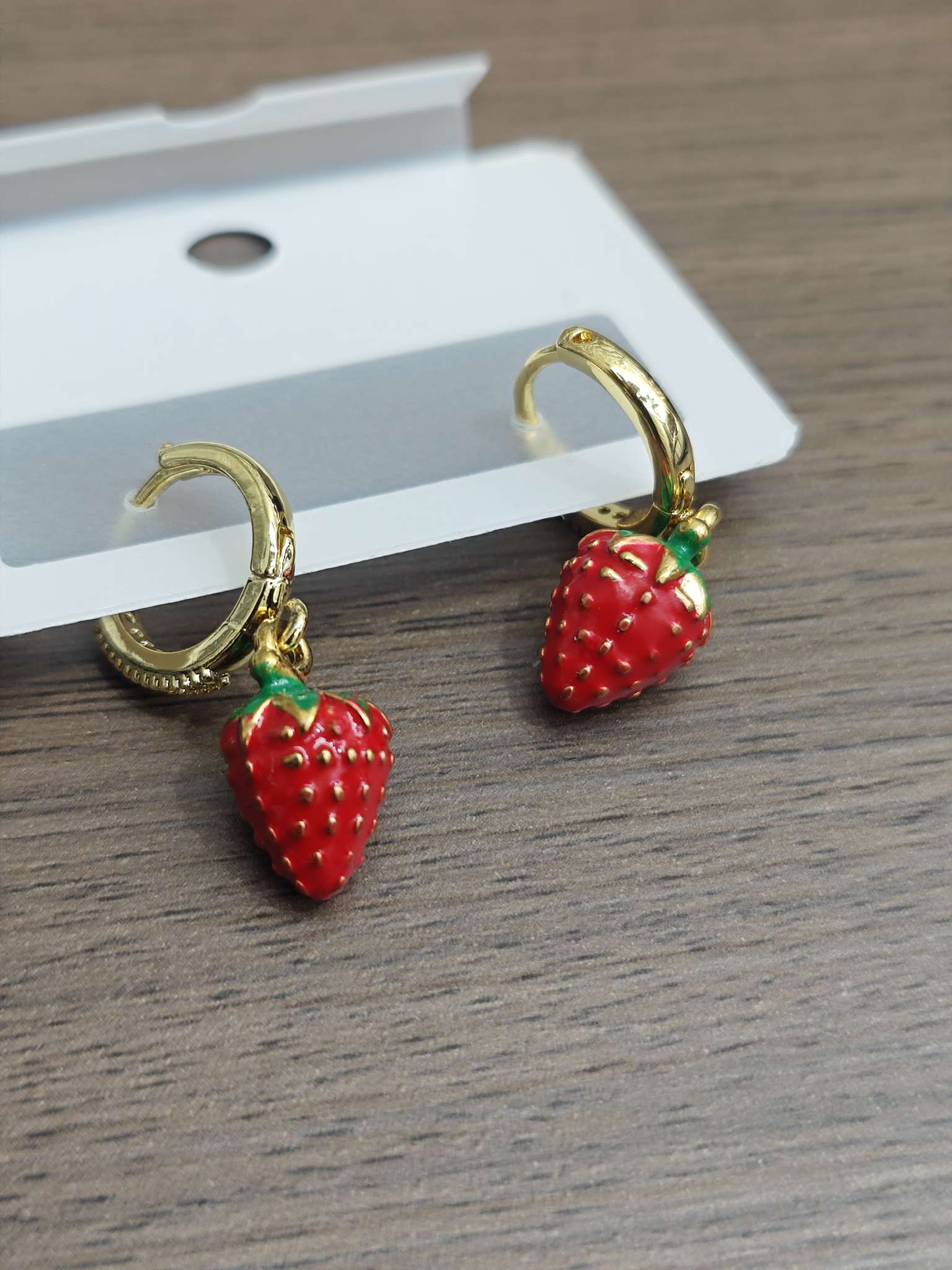 时尚草莓耳环耳饰锆石耳环简约百搭耳饰品女款潮流耳环饰品配饰饰品详情图2