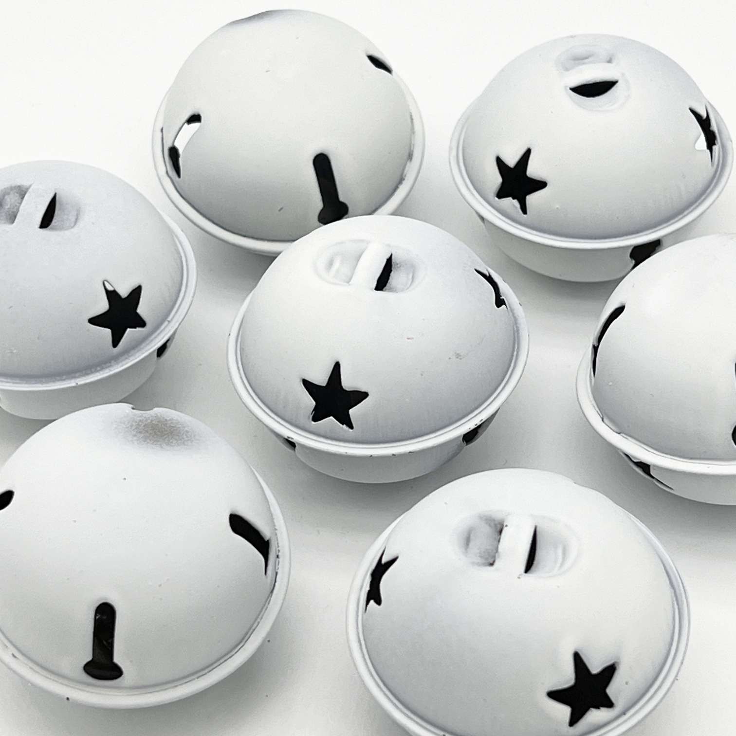 3cm白色喷漆五星铃铛圣诞节日装饰挂件diy配件