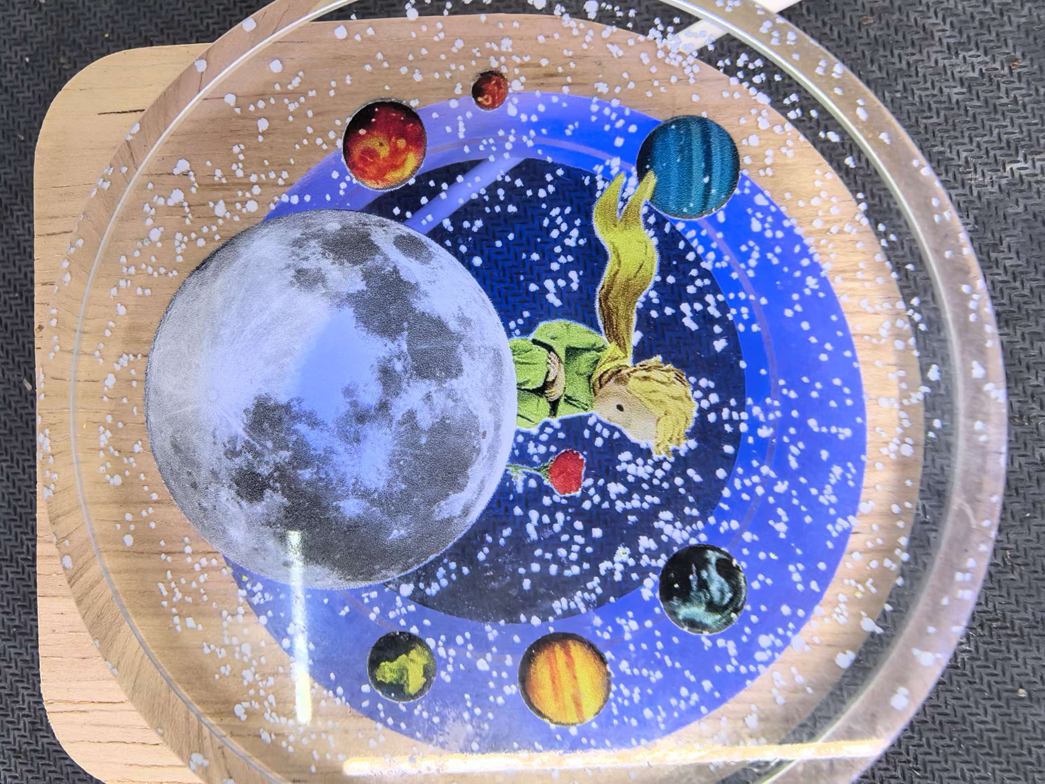 水晶工艺品，创意礼品水晶摆件白底实物图