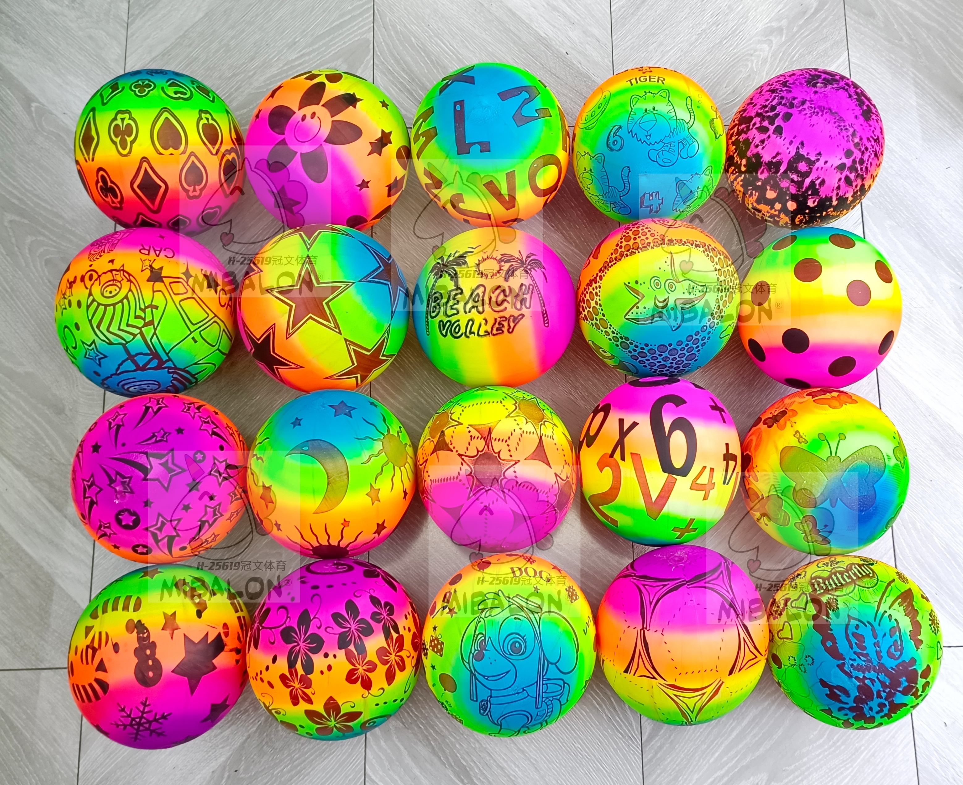 足球运动员玩偶PVC5号足球运动模型足球比赛用球儿童玩具足球运动装备