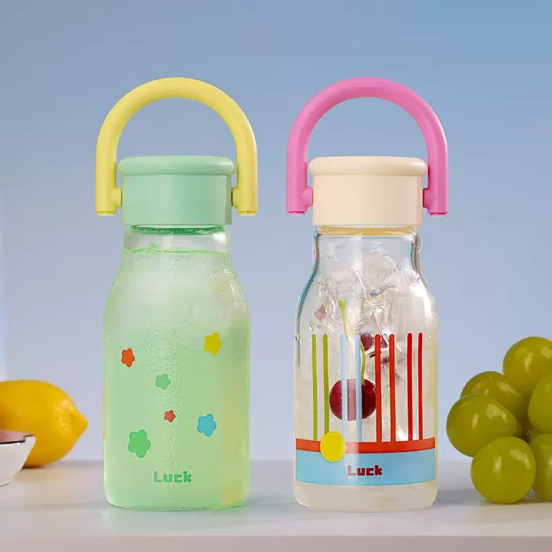 Glass handicrafts, new water cups, high-appearance-level glass cups, large-capacity coffee cups with handles, household, student, niche, personalized, high-quality cups detail image 2