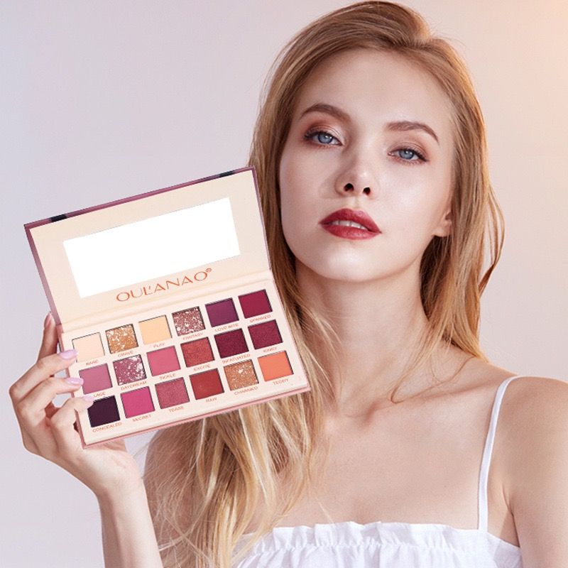 网红同款18色沙漠黄昏玫瑰哑光珠光闪粉便携小巧防水不脱妆眼影