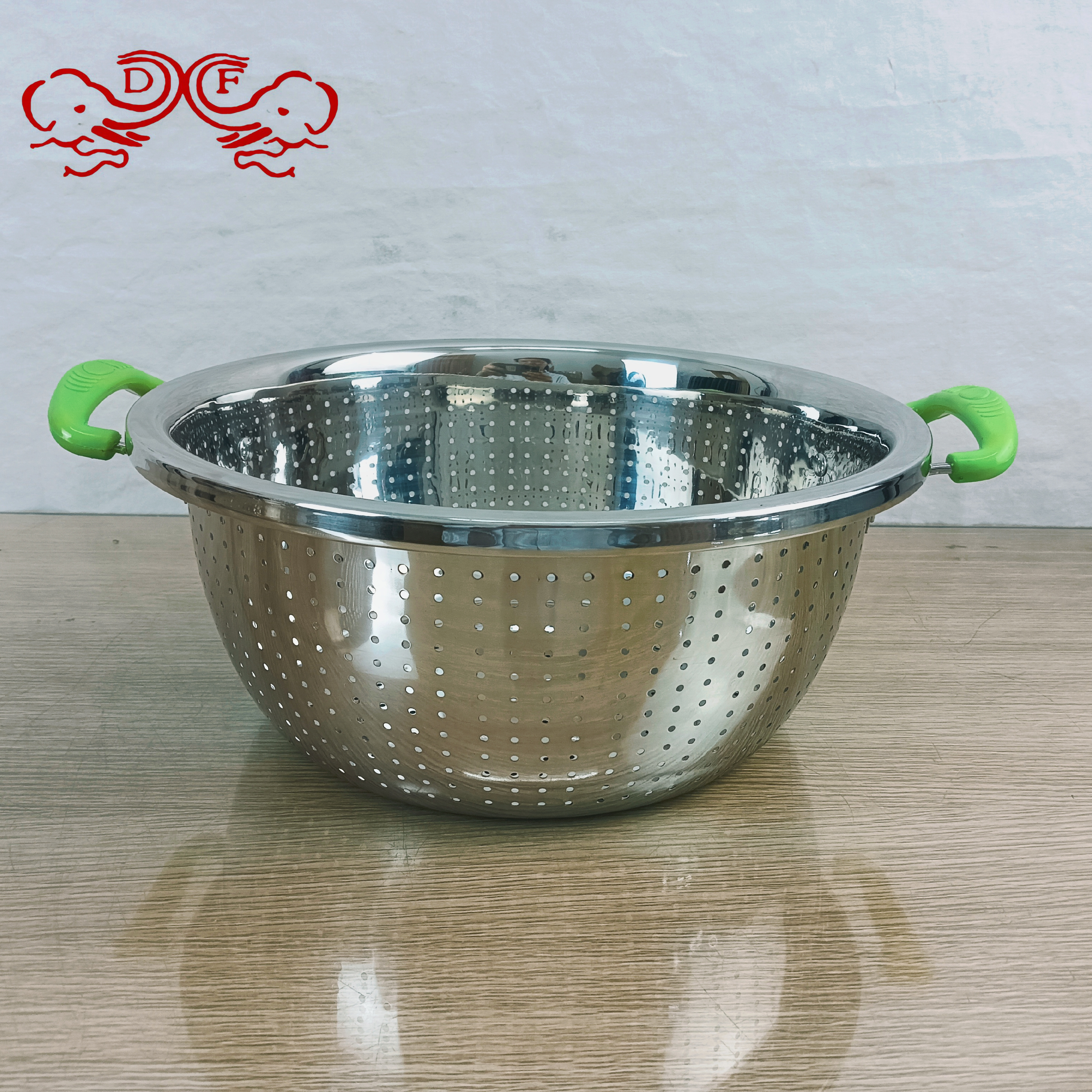 榨汁机/破壁机/果汁机/破壁机1.5升/榨汁机果汁机手动白底实物图