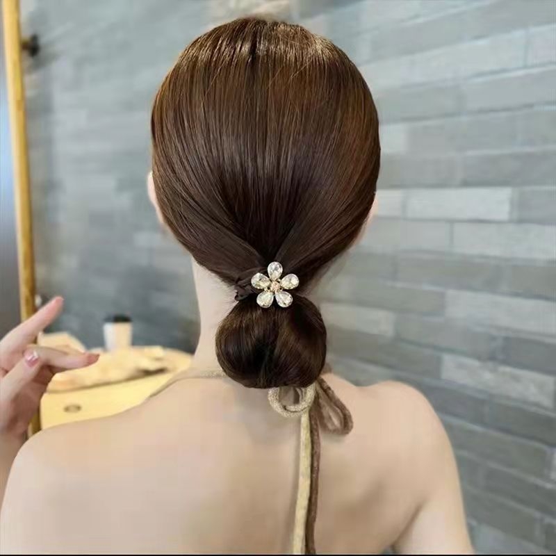 Korean version water diamond large intestinal hair band, elegant thick hair tie, hair accessory, bow, rubber band, geometric headwear, adult ponytail hair tie details Picture