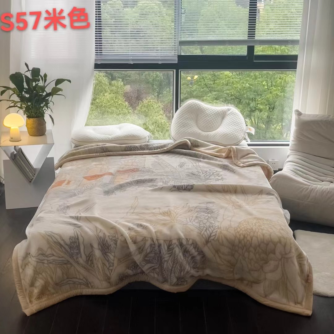 Angora blanket Coral fleece blanket thickened and warm, Razer Cloud blanket gift blanket group purchase wholesale pic 23