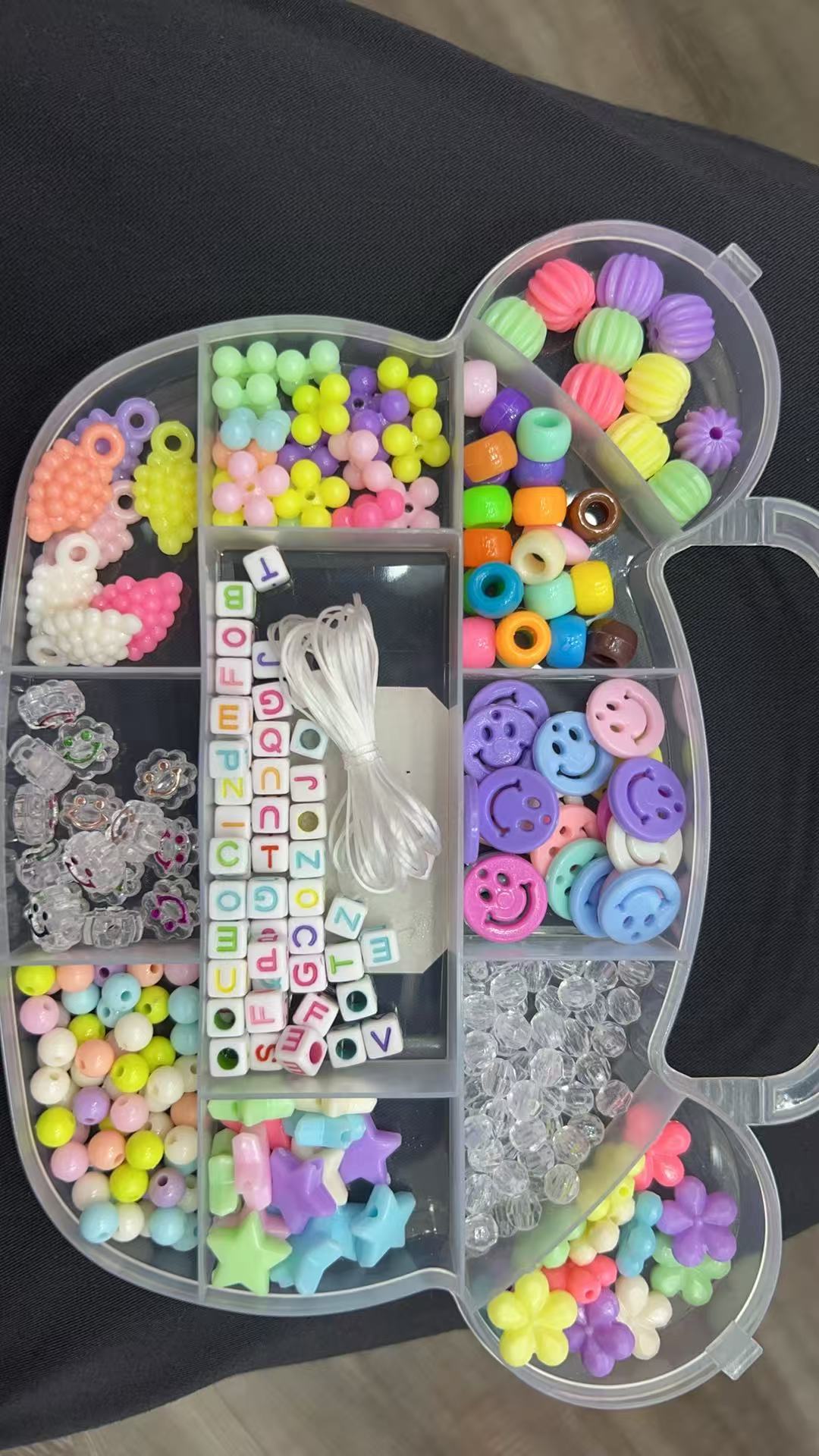 儿童串珠手工diy饰品手链益智玩具女孩项链材料卡通盒穿珠子批发