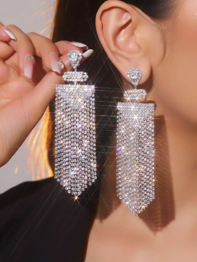 Tassel European and American earrings details Picture