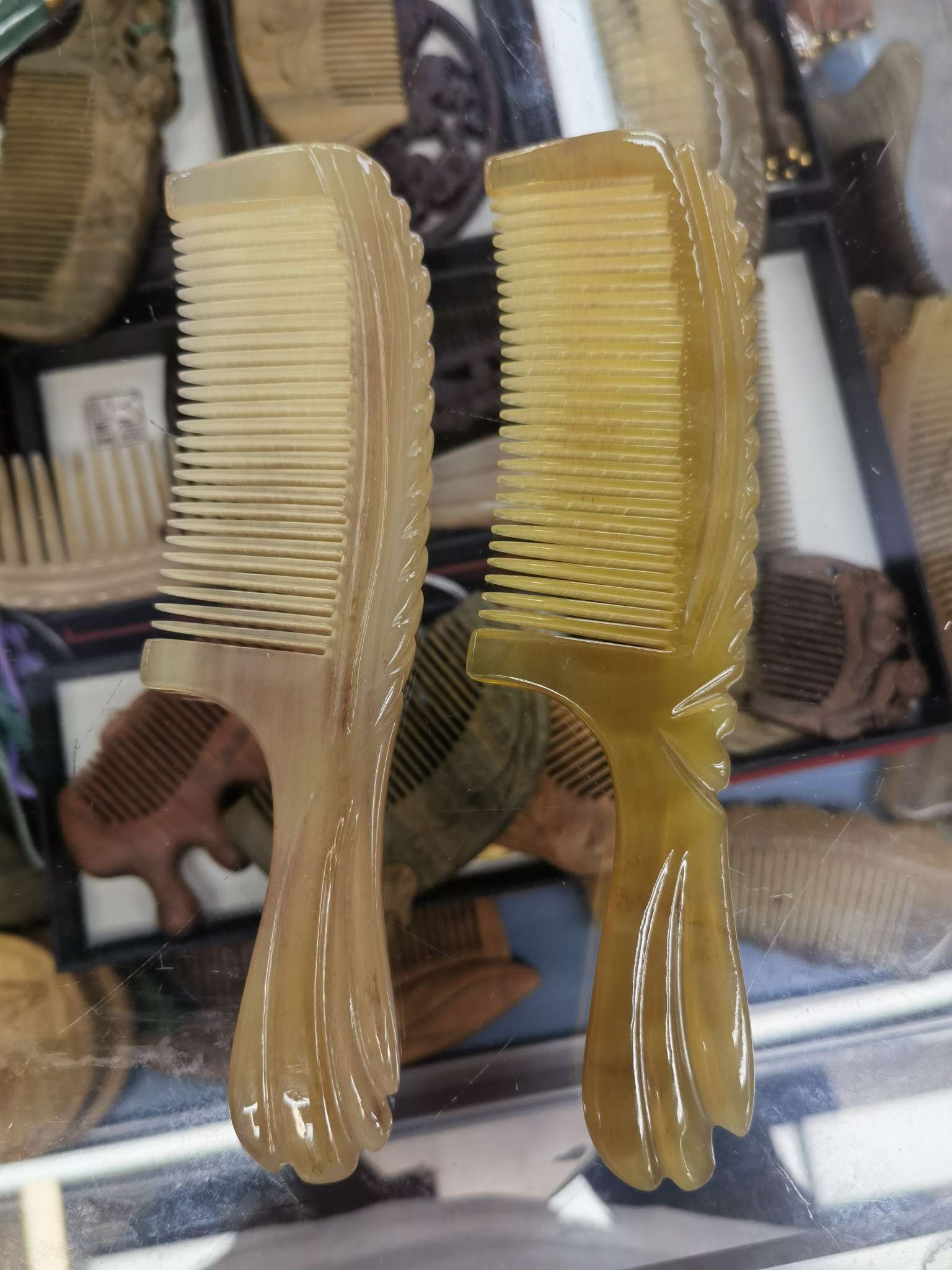 天天和然然羊角牛角精品打花梳子美发梳子按摩梳经络梳多功能梳子镜梳子套装护发工具详情图6