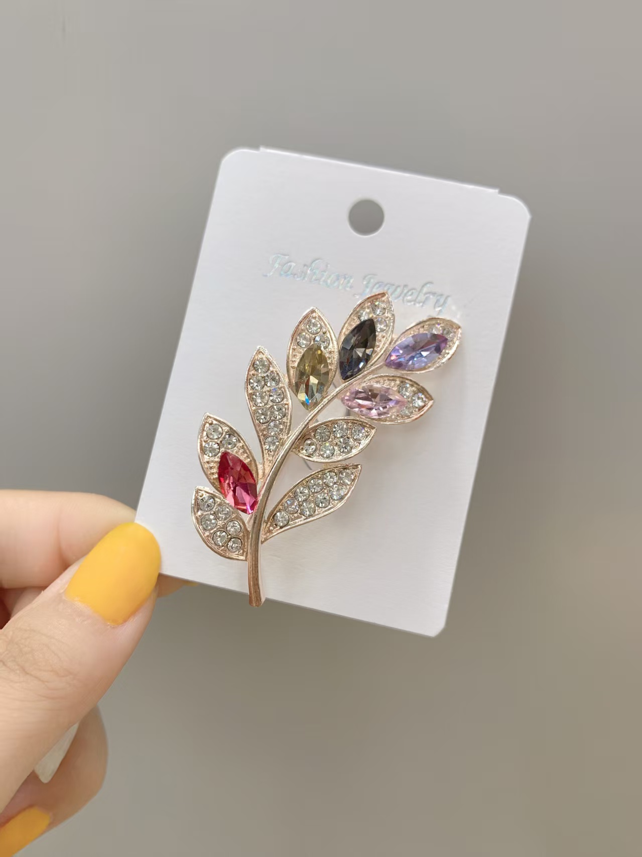 迪雅饰品原创花朵高端手工胸针精致配饰胸针珍珠吊坠