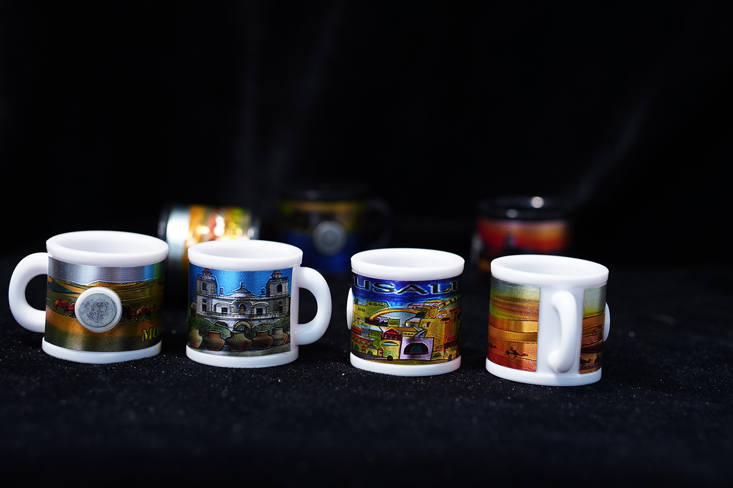 宗教工艺品/招财猫/柳编/塑料镀金工艺品/3D玩具细节图