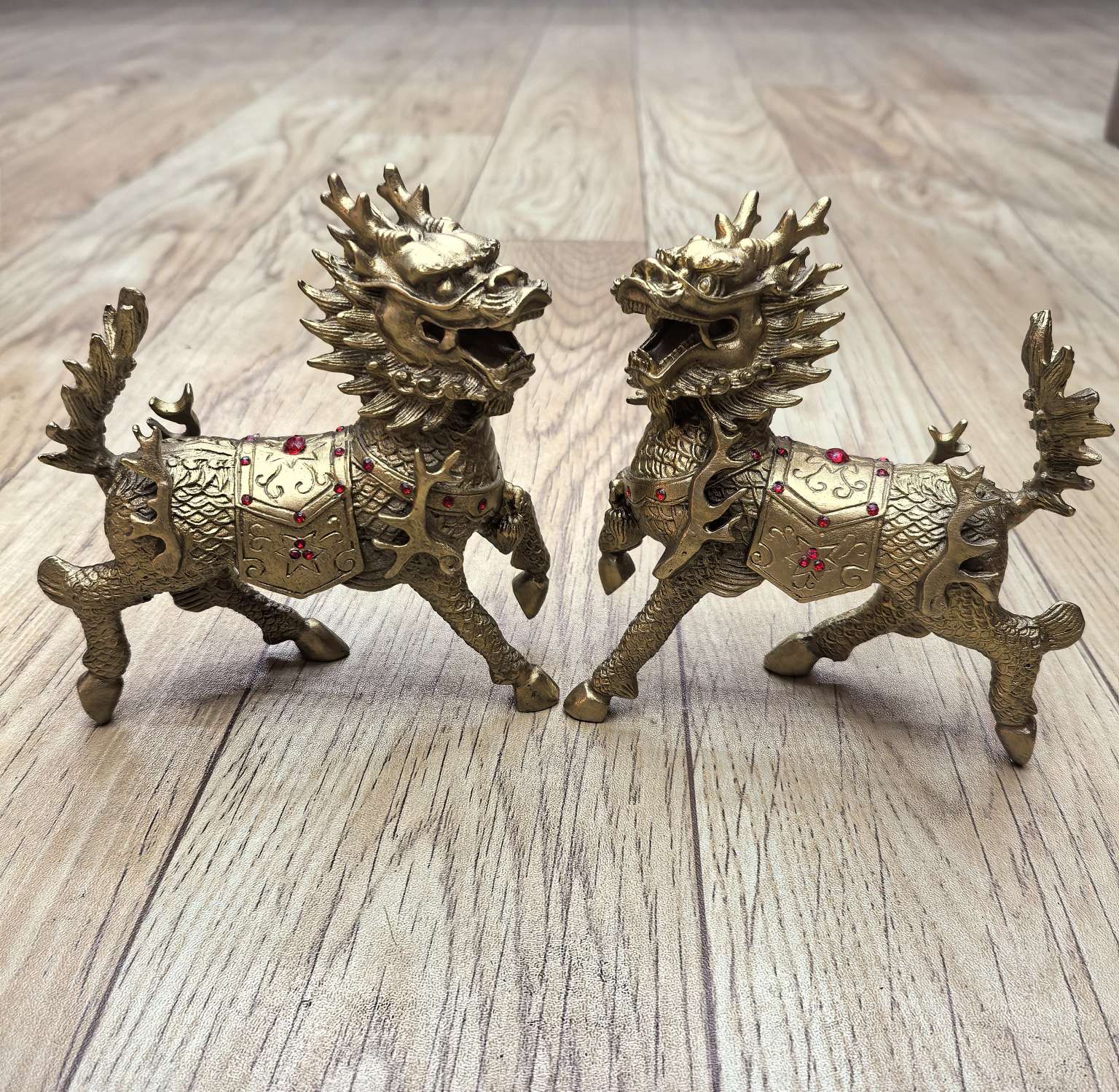 义乌市琳烺工艺品 黄铜摆件批发零售 大象 北京狮子 送子麒麟 火麒麟摆件 金属工艺品