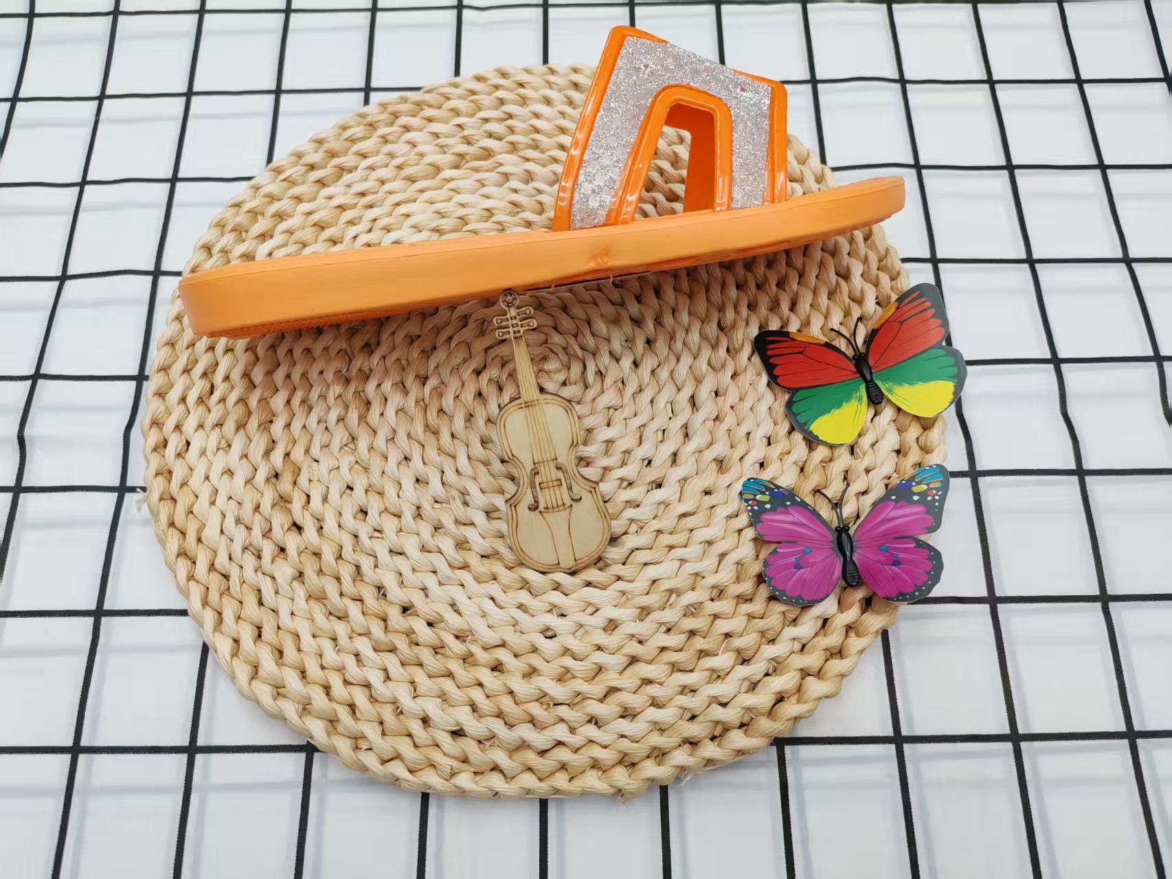 New simple flat I-shaped slippers for summer 2025 Specification drawing