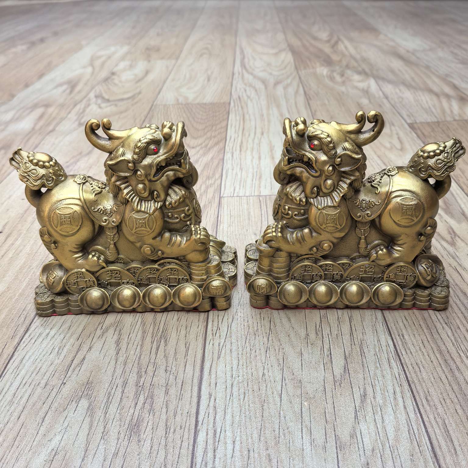 YiWu colleen Lang BaiJian materiales de metal de bronce y artesanía QiLin dinero PiXiu mayoristas al por menor Specification image