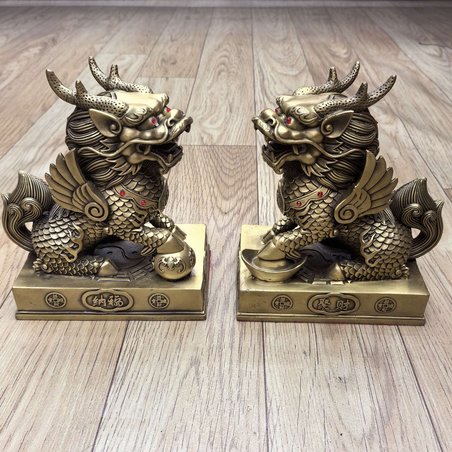 YiWu colleen Lang BaiJian materiales de metal de bronce y artesanía QiLin dinero PiXiu mayoristas al por menor Application Scenario