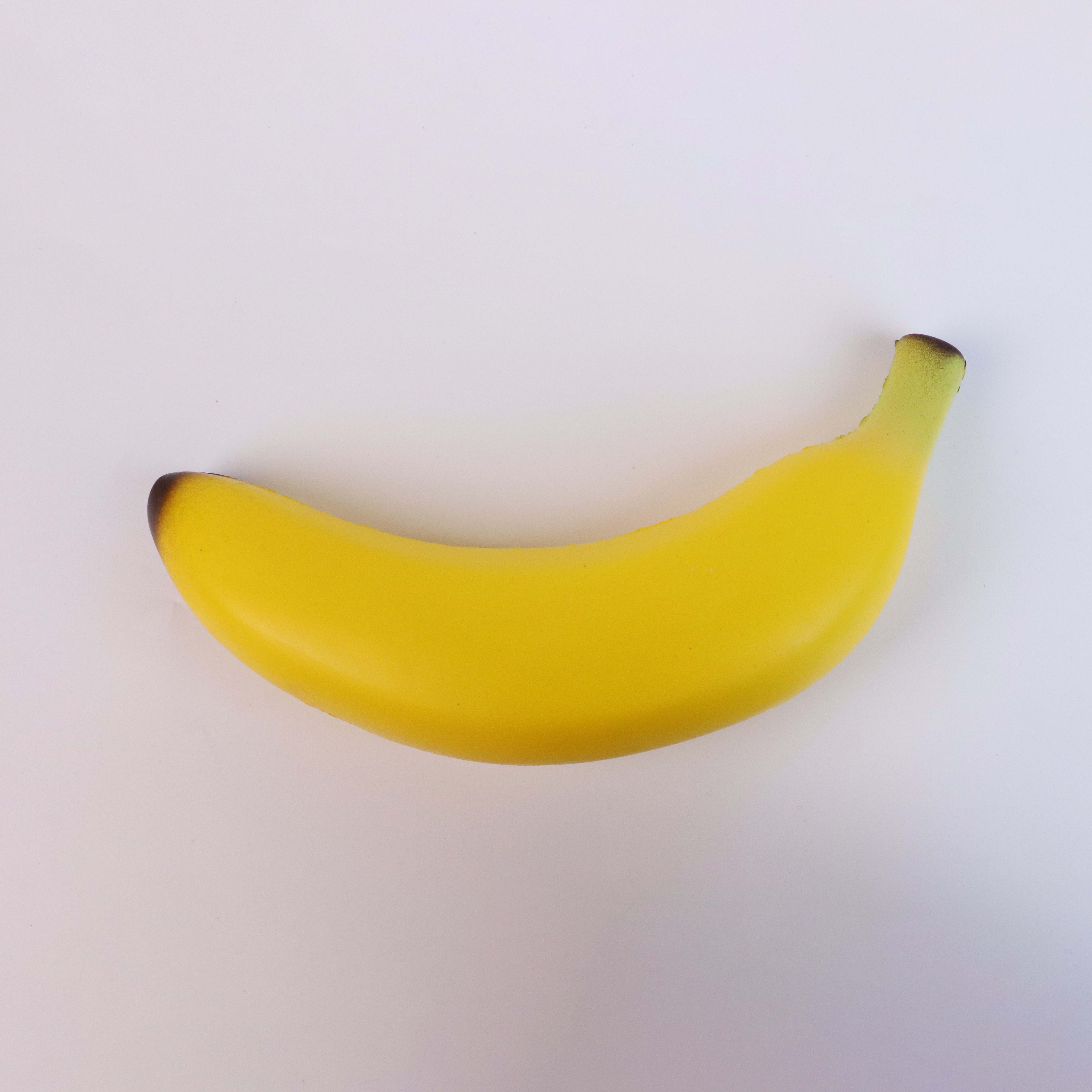 New cute banana realistic toy, children's spoof simulation small toy, student slow rebound toy details Picture
