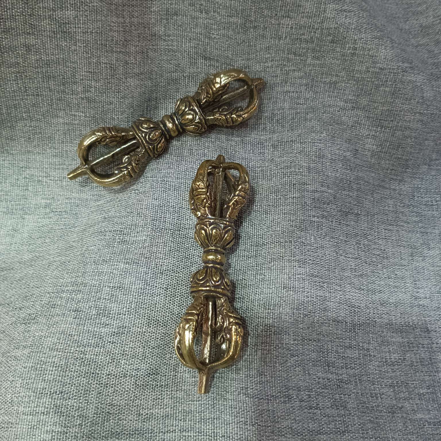 Zhonggong Craft copper ornaments, table decorations for living rooms and offices details Picture