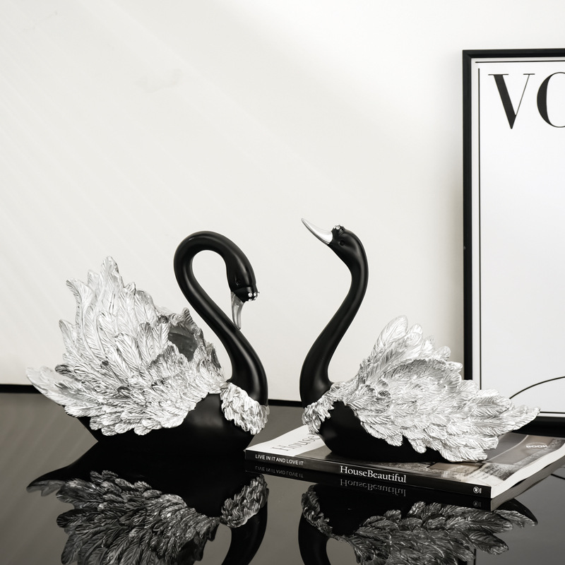 Nordic light luxury couple Black Swan living room ornaments, high-end wine cabinet, TV cabinet, decorative handicrafts, wedding gifts details Picture
