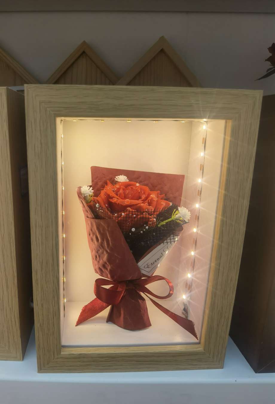 Handicrafts, gifts, wooden ornaments, wooden products