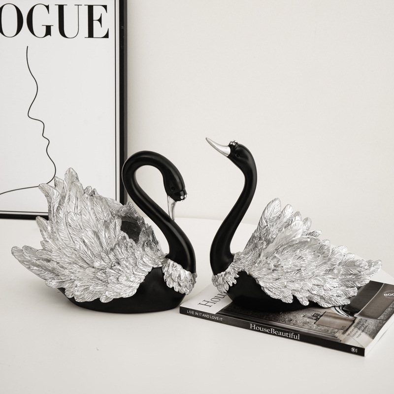 北欧轻奢情侣黑天鹅客厅摆件高级感酒柜电视柜装饰工艺品结婚礼物