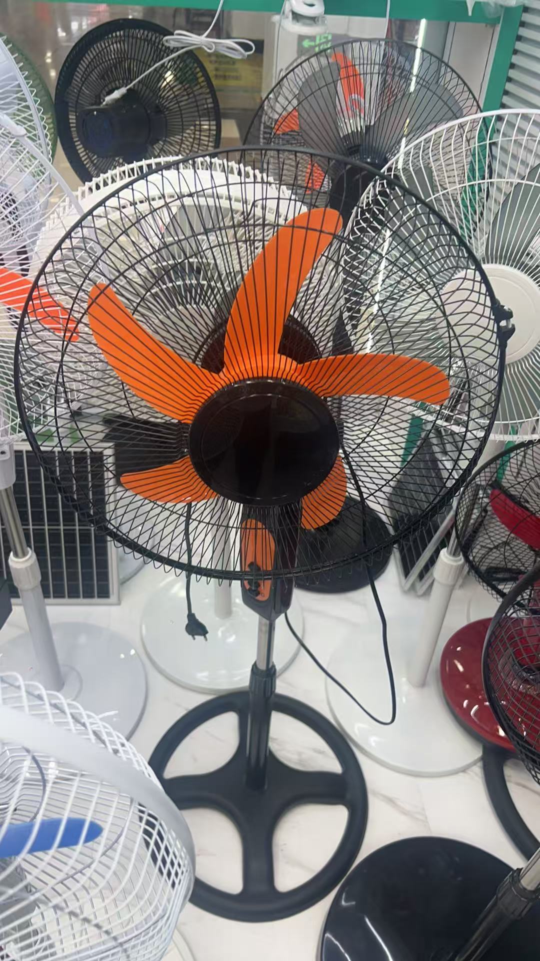 太阳能电风扇户外厂家直销多色