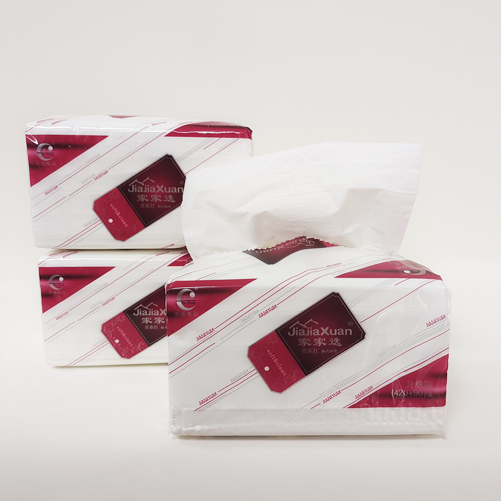 Our foreign trade export manufacturer supplies 4-layer thickened facial tissues and toilet paper made from virgin wood pulp. Customized Logo soft tissues and pull-out tissues are available details Picture