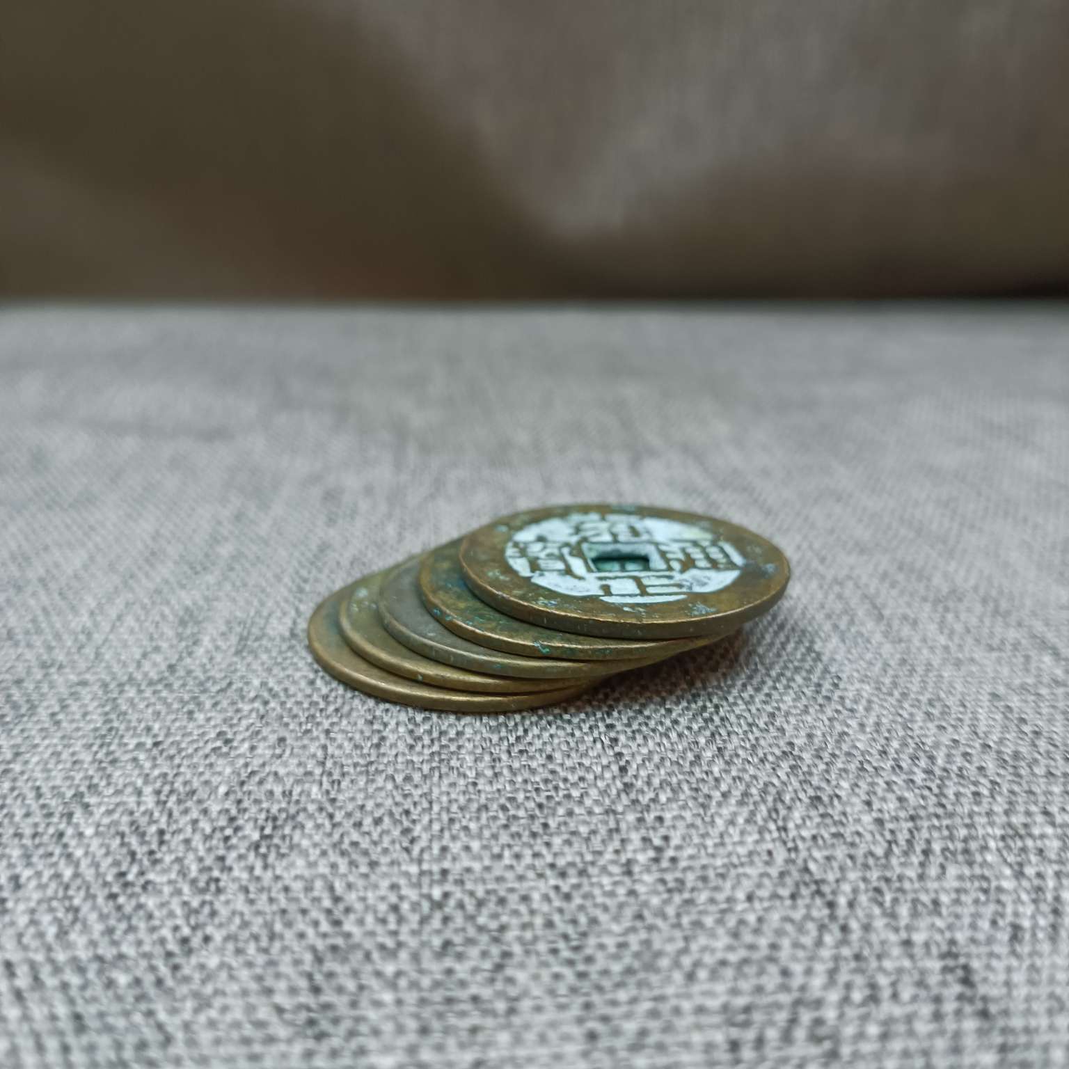 Zhonggong Craft Antique green rust Copper Coin Five Emperors Coin, 2.8cm, aged and thickened Five Emperors Coin detail image 7