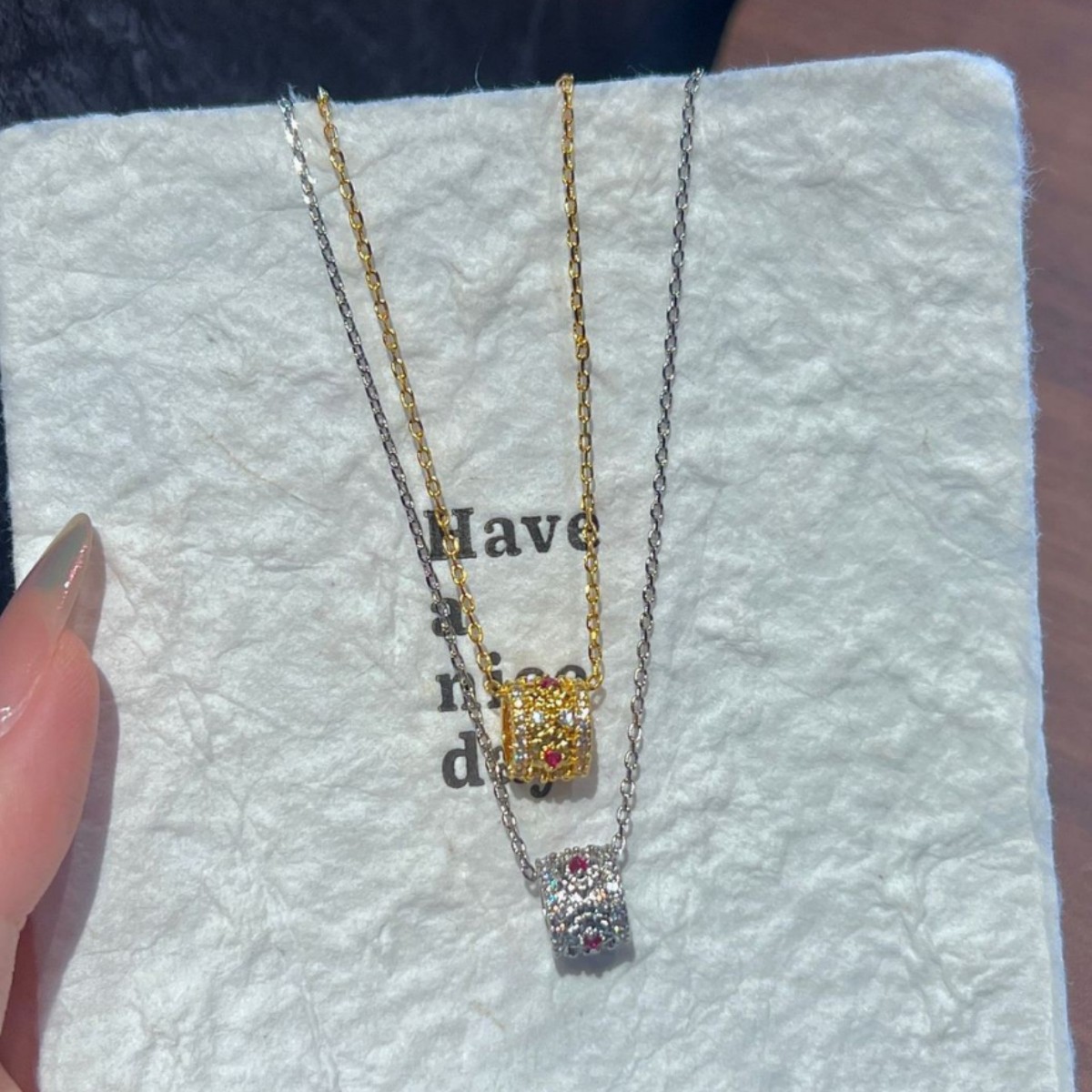 太阳花路路通项链女轻奢小众高级感设计款吊坠配饰锁骨链女士饰品