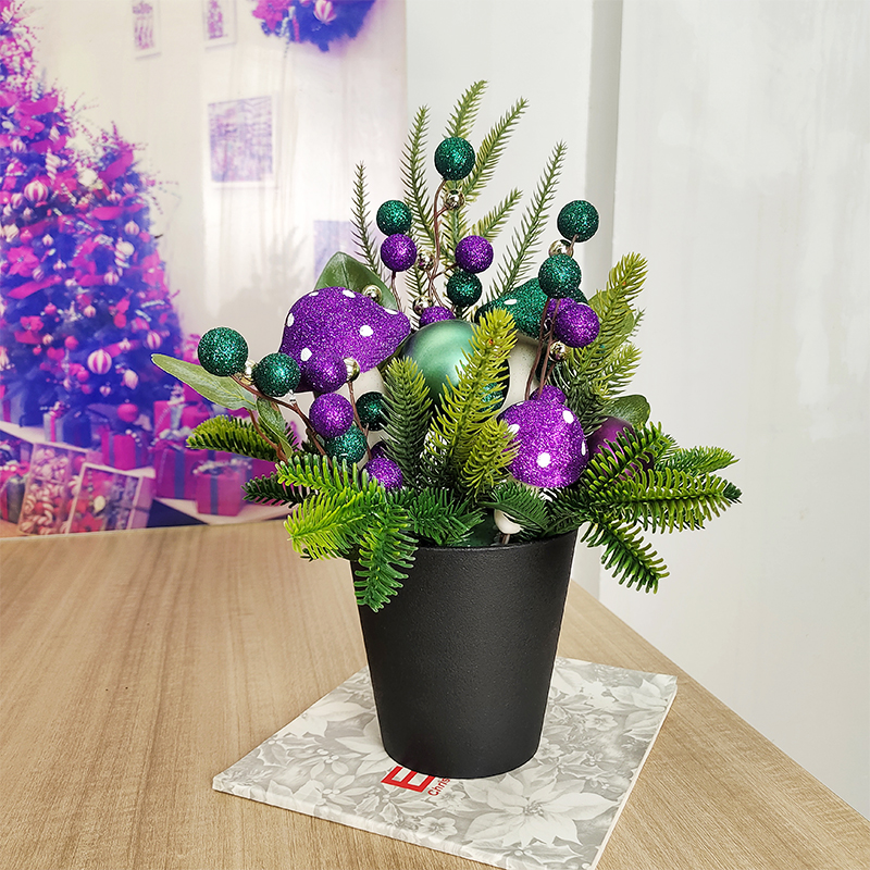 Cross-border artificial green plant potted plants with a high-end feel, Christmas artificial flowers, home decoration ornaments, Christmas decorative potted plants Specification image