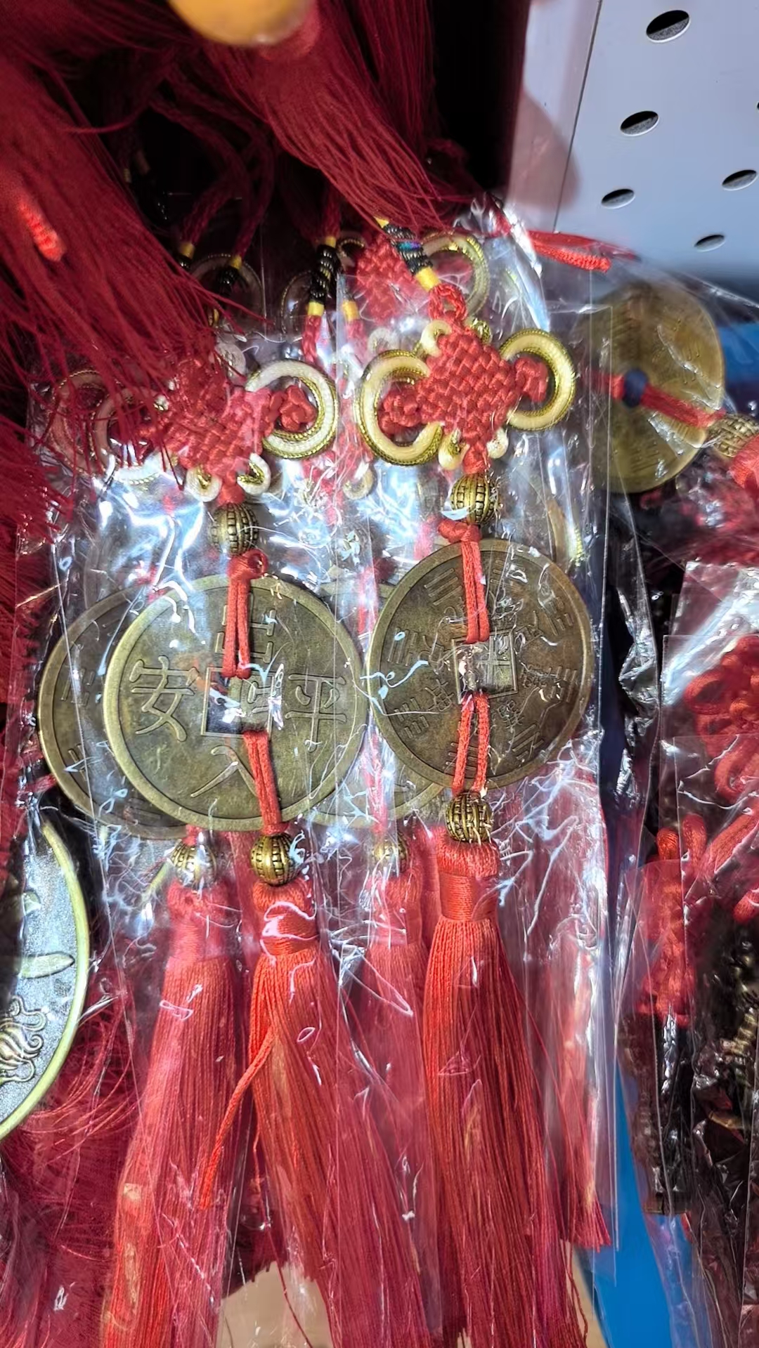 汽车挂件632爆款新款装饰品挂件办公节庆用品配件装饰