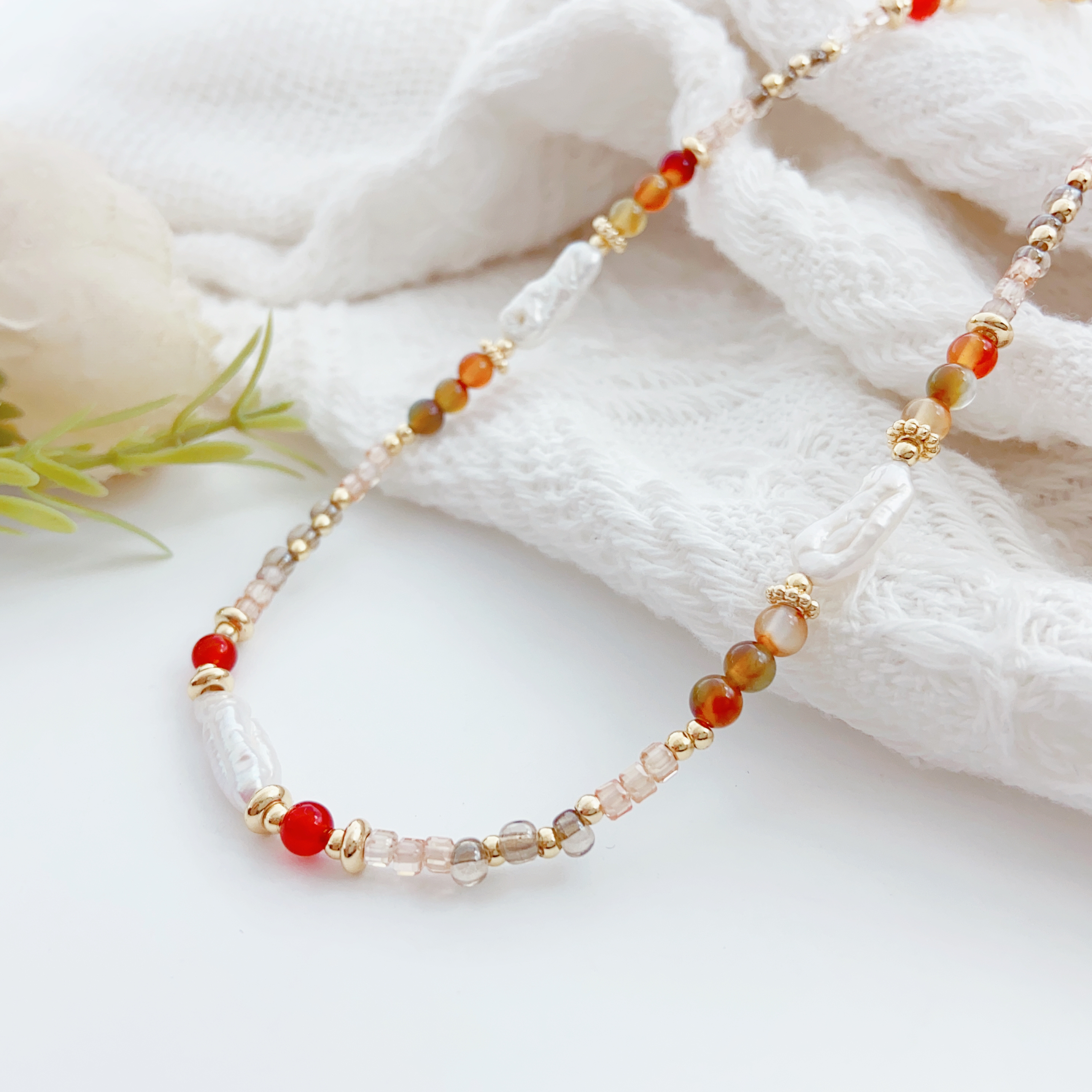 Pearl Necklaces Are Fashionable And Versatile. They Are Trendy Jewelry For Women And Suitable As Gifts For Daily Wear Application Scenario