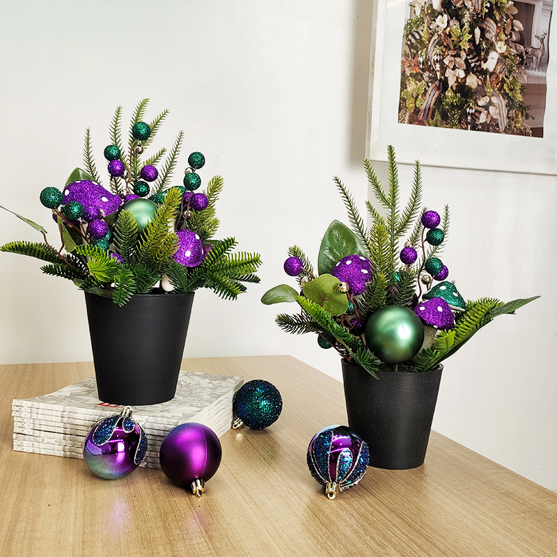 Cross-border artificial green plant potted plants with a high-end feel, Christmas artificial flowers, home decoration ornaments, Christmas decorative potted plants