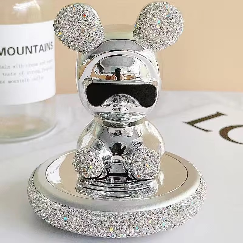 Creative diamond-encrusted eyeglass rabbit figurine car fragrance diffuser flying saucer with diamond rabbit car figurine perfume Creative diamond-encrusted eyeglass rabbit figurine car fragrance diffuser flying saucer with diamond rabbit car figurine perfume