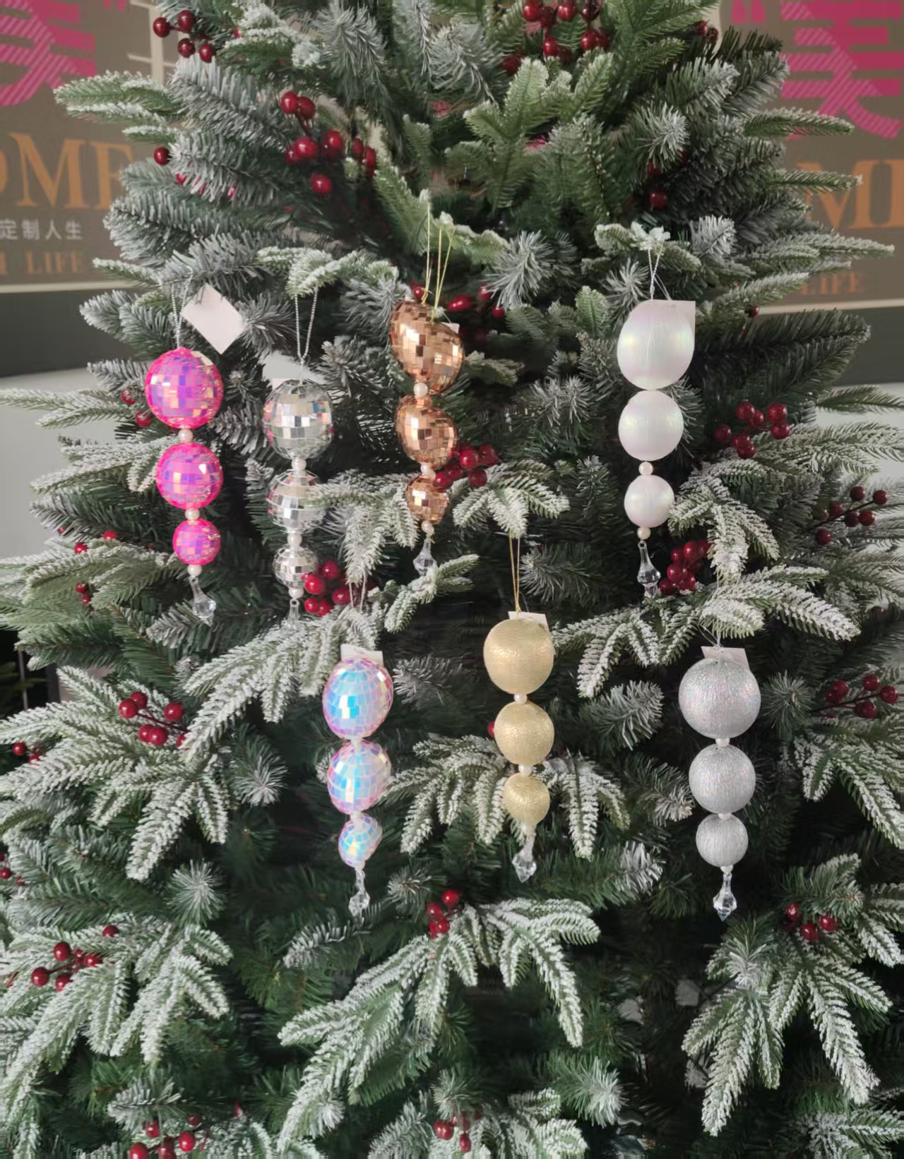 雅洋圣诞工艺礼品 圣诞节礼品圣诞球串丝球镜面球吊球布置圣诞树装饰品挂件细节图