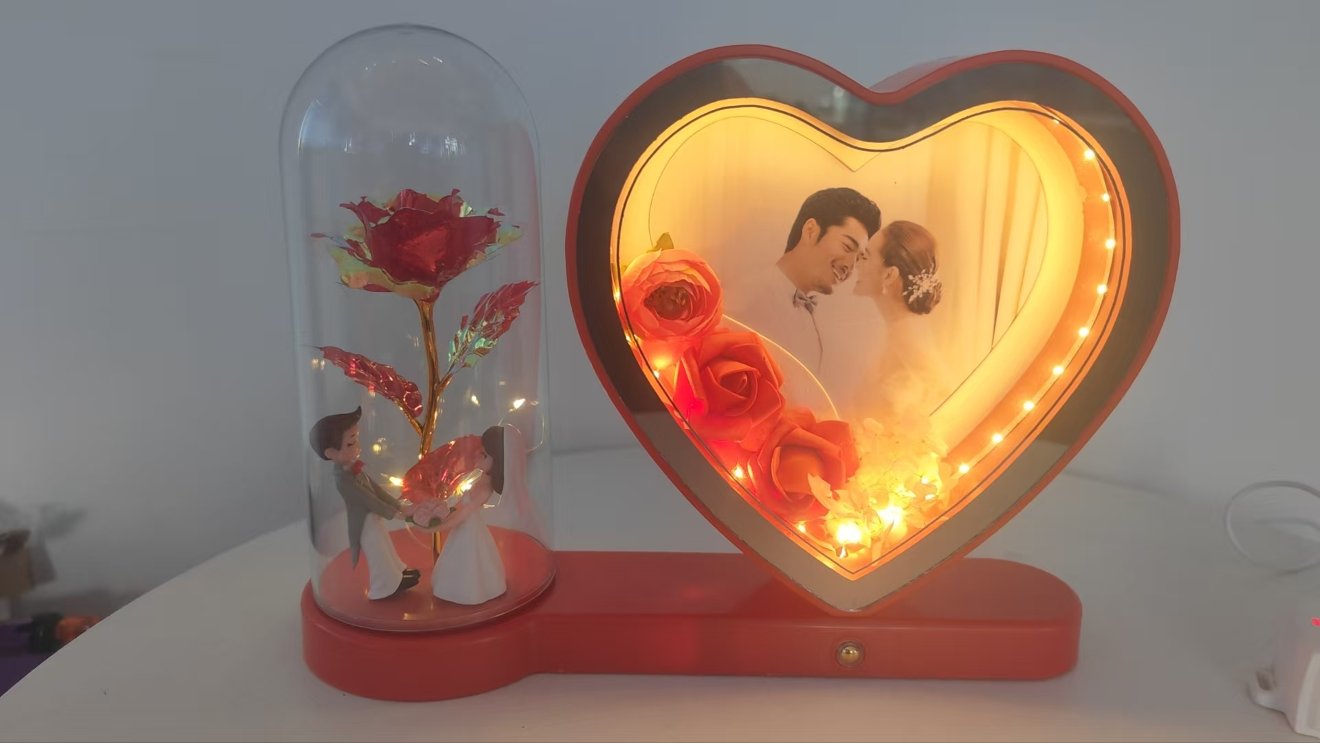 爱心相框 带灯相框 月亮相框产品图