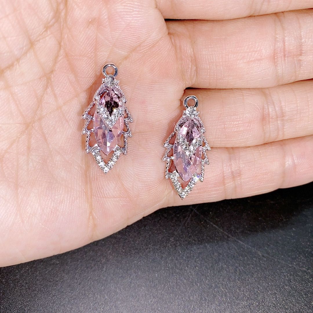 New high-end light luxury crystal leaf alloy DIY accessories, handcrafted earrings, necklaces, hair ornaments, pendants, material accessories detail image 3