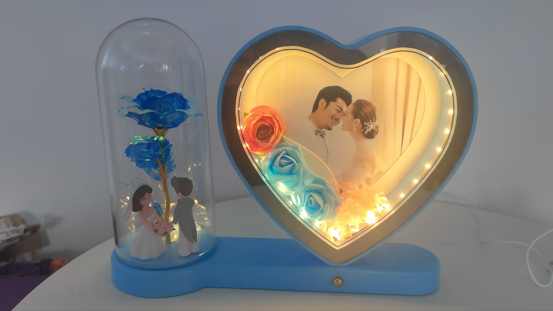 爱心相框 带灯相框 月亮相框细节图